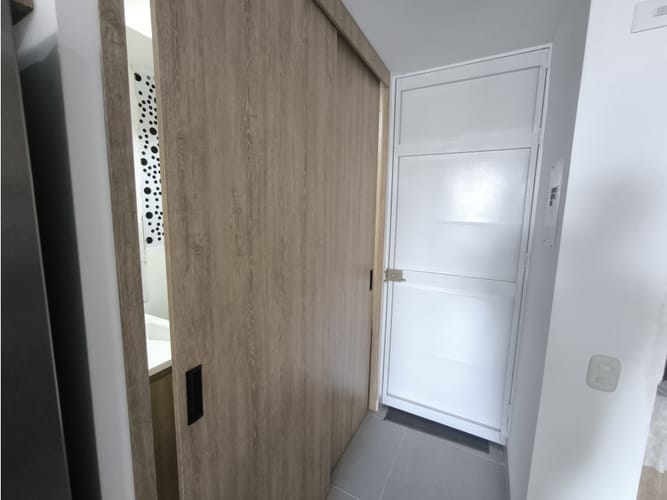 Apartamento de 2 alcobas en venta en Cr. La Arboleda, Jamundí, 60 m² · foto 6 de 20