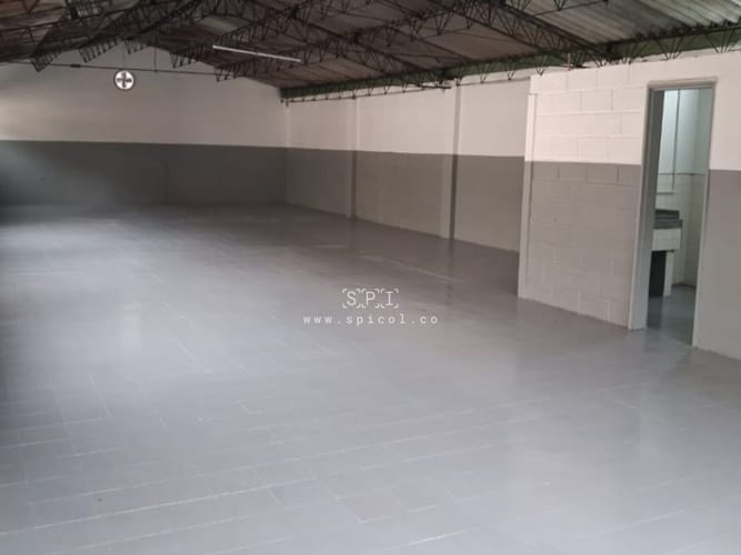 Bodega en arriendo en Colombia, Medellín, 149 m² · foto 10 de 14