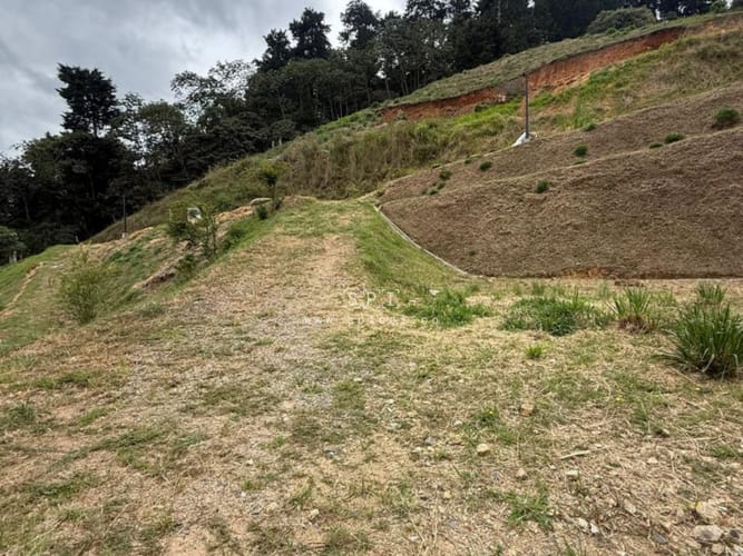 Lote en venta en Loma Del Escobero, Envigado, 1500 m² · foto 11 de 14