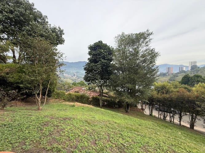 Lote en venta en Loma Del Escobero, Envigado, 1500 m² · foto 14 de 14