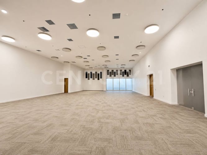 Oficina en arriendo en Barzal Bajo Sur, Villavicencio, 695 m² · foto 4 de 15