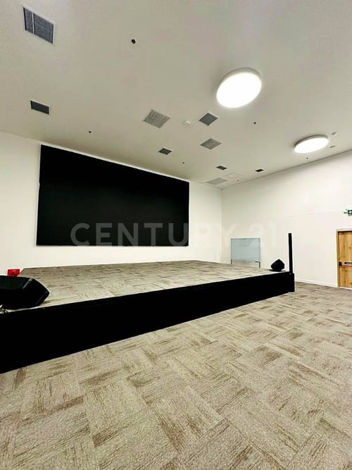 Oficina en arriendo en Barzal Bajo Sur, Villavicencio, 695 m² · foto 8 de 15