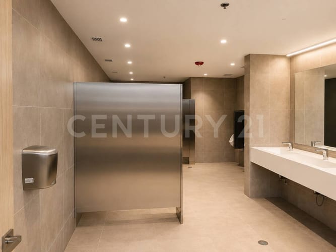 Oficina en arriendo en Barzal Bajo Sur, Villavicencio, 695 m² · foto 11 de 15