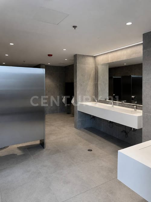 Oficina en arriendo en Barzal Bajo Sur, Villavicencio, 695 m² · foto 12 de 15