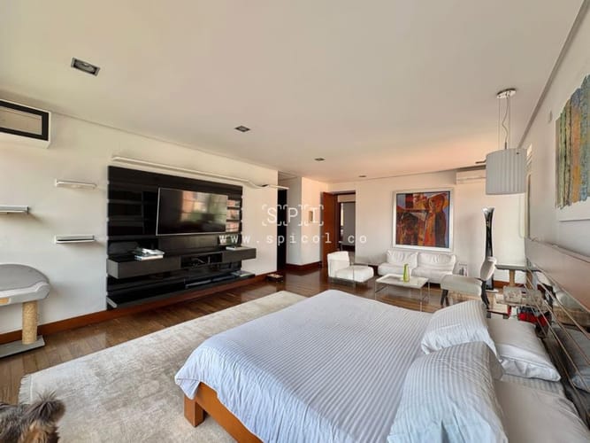 Apartamento de 3 alcobas en venta en La Florida, Medellín, 432 m² · foto 21 de 24