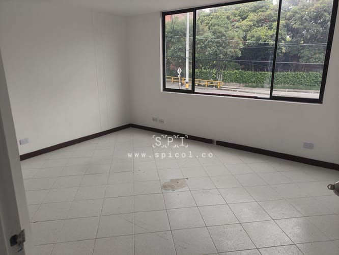 Oficina en arriendo en Universidad Pontificia Bolivariana, Medellín, 23 m² · foto 2 de 10