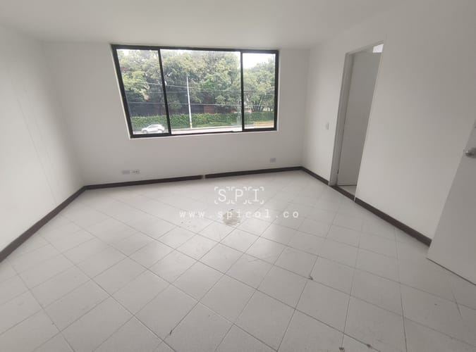Oficina en arriendo en Universidad Pontificia Bolivariana, Medellín, 23 m² · foto 5 de 10
