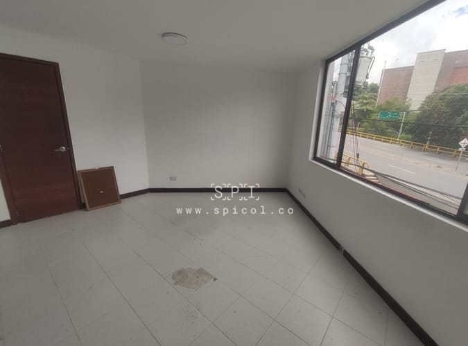 Oficina en arriendo en Universidad Pontificia Bolivariana, Medellín, 23 m² · foto 10 de 10