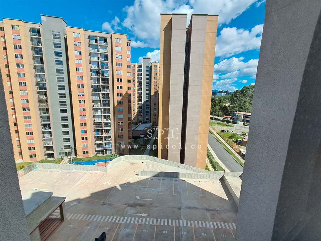 Apartamento en arriendo en Cimarronas, Rionegro · foto 14 de 16