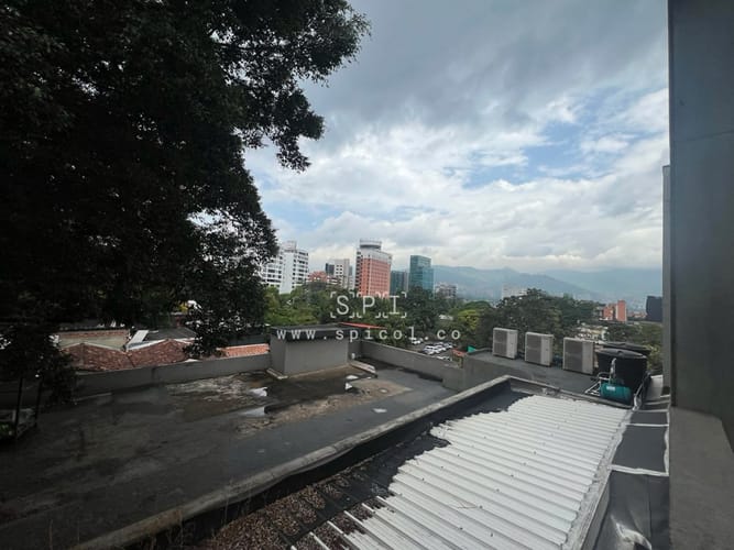 Local en arriendo en El Poblado, Medellín, 85 m² · foto 9 de 18