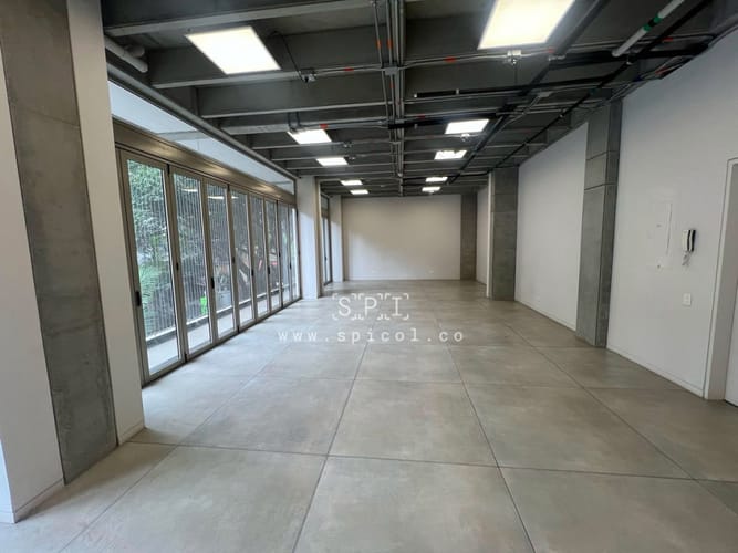 Local en arriendo en El Poblado, Medellín, 120 m² · foto 5 de 12