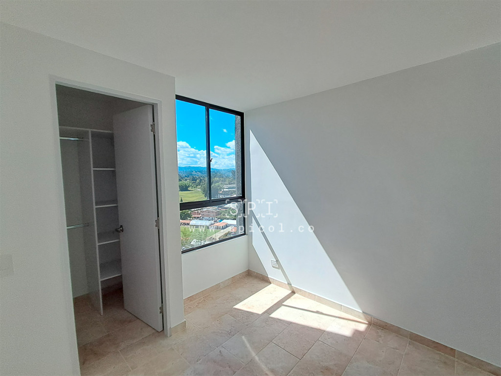Apartamento en arriendo en Cimarronas, Rionegro · foto 16 de 17