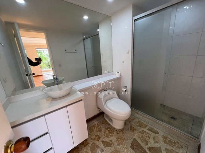 Apartamento de 3 alcobas en arriendo en Alejandría, Medellín, 200 m² · foto 5 de 24