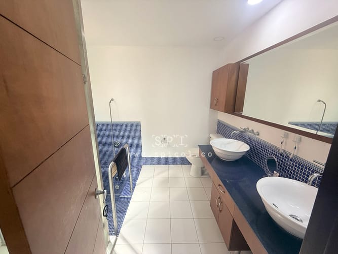 Casa de 4 alcobas en venta en Altos Del Poblado, Medellín, 350 m² · foto 16 de 24