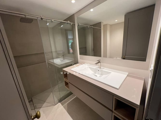 Apartamento de 3 alcobas en venta en La Aguacatala, Medellín, 200 m² · foto 6 de 24