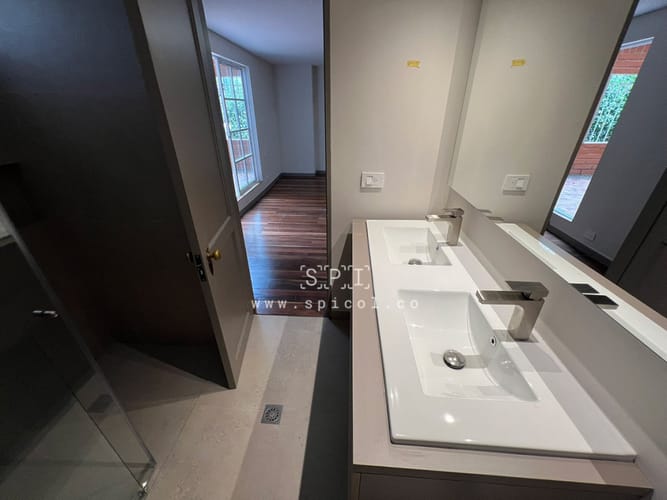 Apartamento de 3 alcobas en venta en La Aguacatala, Medellín, 200 m² · foto 18 de 24