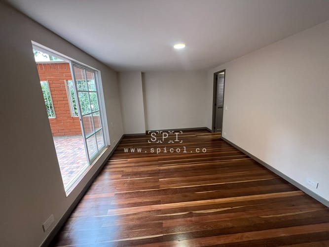Apartamento de 3 alcobas en venta en La Aguacatala, Medellín, 200 m² · foto 19 de 24