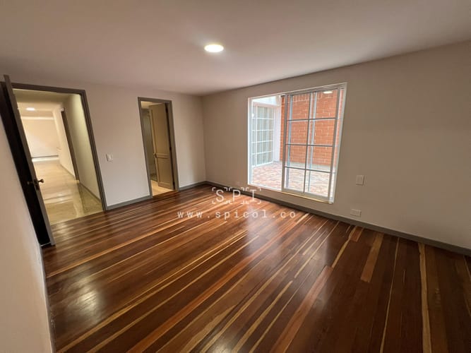 Apartamento de 3 alcobas en venta en La Aguacatala, Medellín, 200 m² · foto 20 de 24