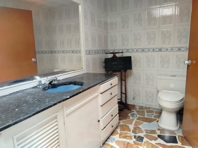 Casa de 4 alcobas en venta en Los Cedros, Bogotá, 405 m² · foto 12 de 24
