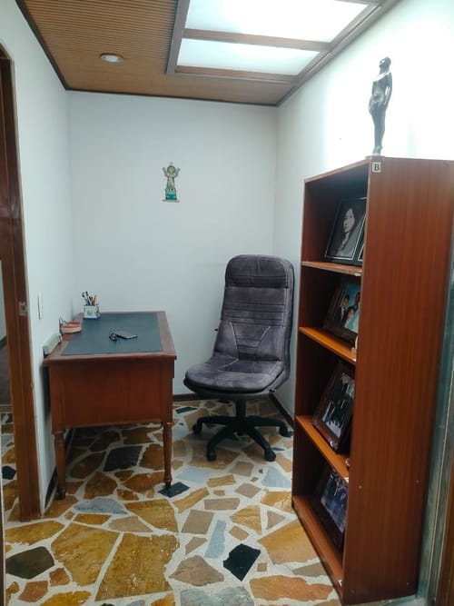 Casa de 4 alcobas en venta en Los Cedros, Bogotá, 405 m² · foto 16 de 24