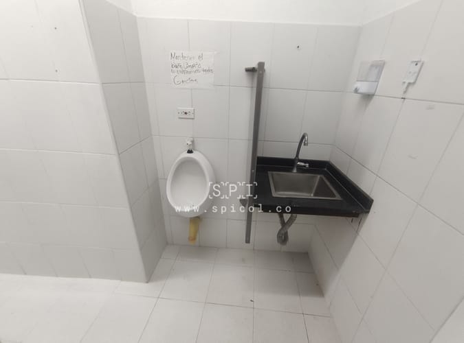 Bodega en arriendo en La Tablaza, La Estrella, 350 m² · foto 10 de 16