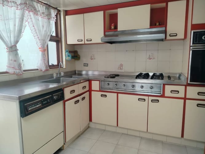 Casa de 4 alcobas en venta en Los Cedros, Bogotá, 405 m² · foto 22 de 24