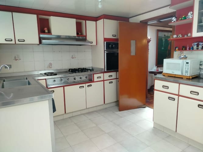 Casa de 4 alcobas en venta en Los Cedros, Bogotá, 405 m² · foto 23 de 24