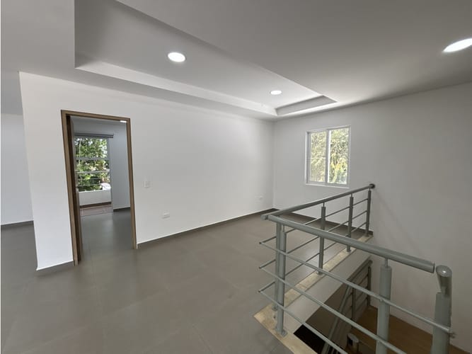 Casa de 5 alcobas en venta en Las Mercedes, Jamundí, 273 m² · foto 22 de 24