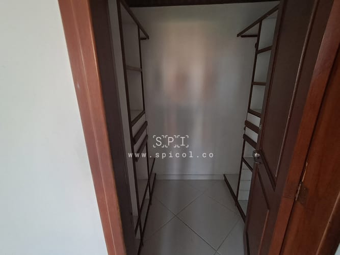Apartamento de 3 alcobas en venta en La Aguacatala, Medellín, 155 m² · foto 15 de 16