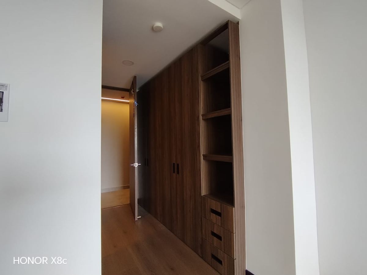 Apartamento en venta en El Contador, Bogotá · foto 4 de 24