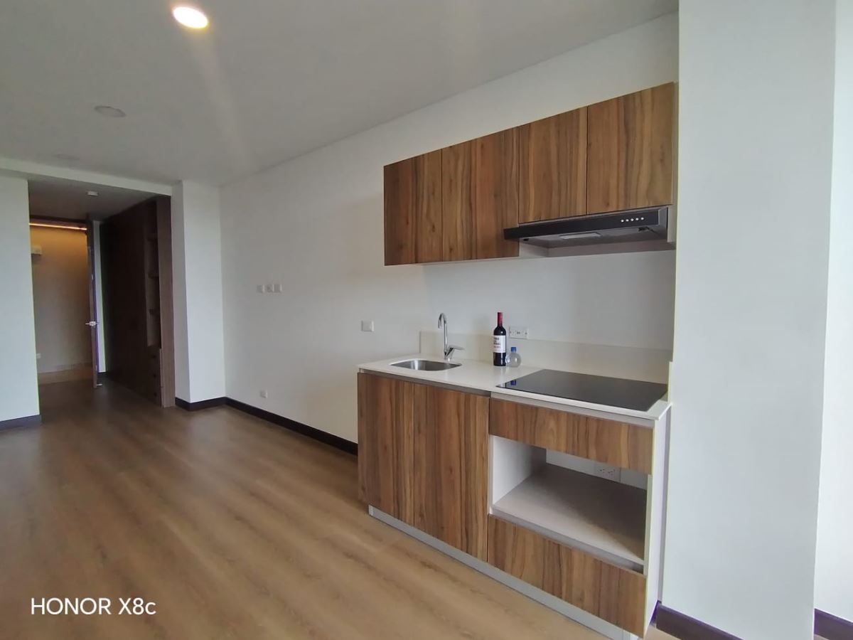 Apartamento en venta en El Contador, Bogotá · foto 6 de 24