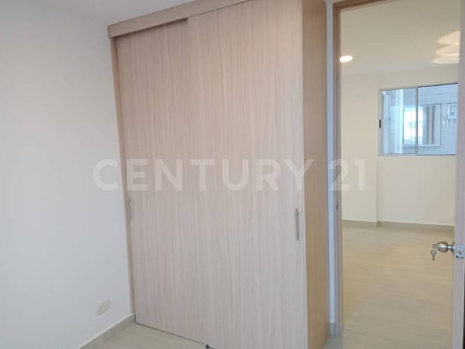 Apartamento de 2 alcobas en venta en Guabinas, Yumbo, 53 m² · foto 13 de 23