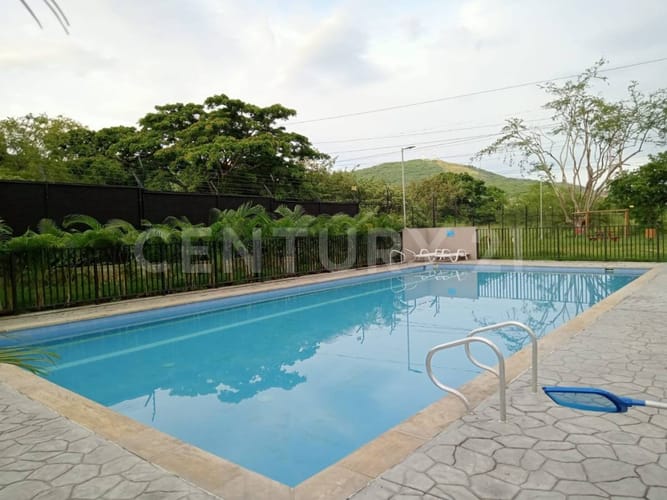Apartamento de 2 alcobas en venta en Guabinas, Yumbo, 53 m² · foto 21 de 23