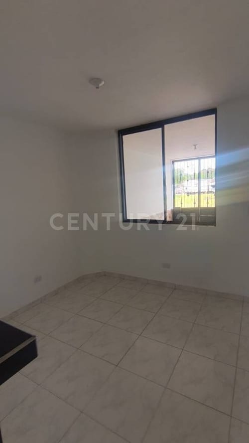 Casa de 4 alcobas en venta en Caños Negros, Villavicencio, 126 m² · foto 6 de 23