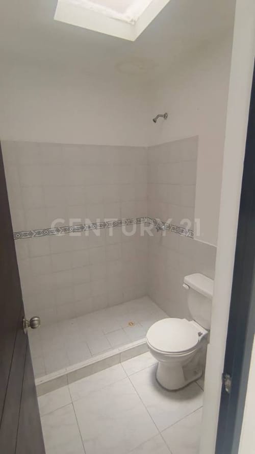 Casa de 4 alcobas en venta en Caños Negros, Villavicencio, 126 m² · foto 20 de 23