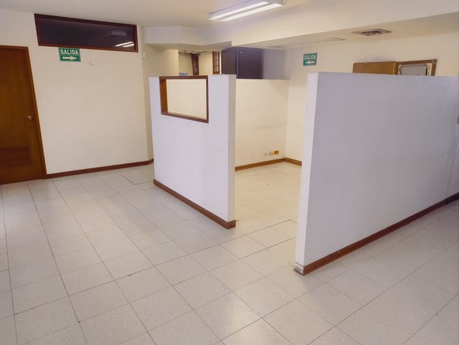 Oficina en arriendo en La Merced, Cali, 416 m² · foto 7 de 23