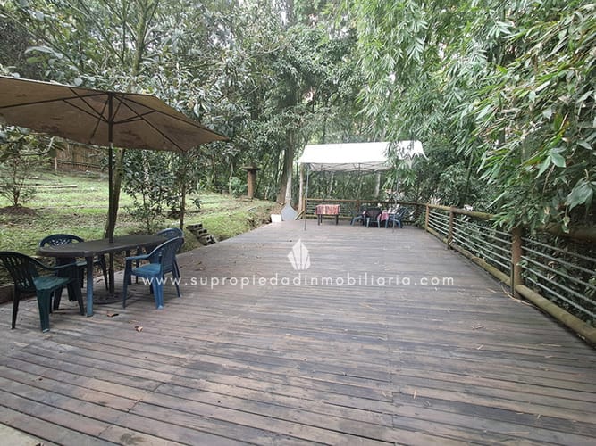 Casa de 5 alcobas en venta en Las Antillas, Envigado, 375 m² · foto 2 de 24