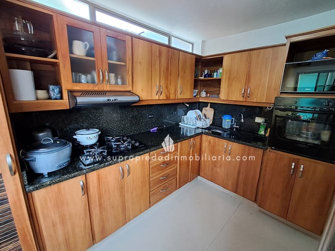 Casa de 5 alcobas en venta en Las Antillas, Envigado, 375 m² · foto 6 de 24