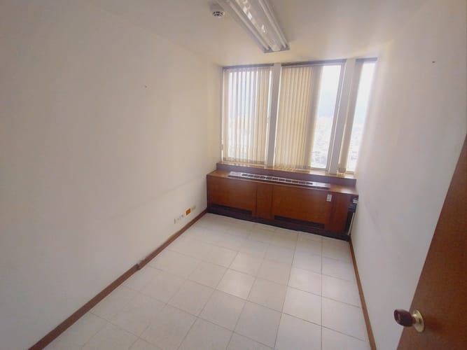 Oficina en arriendo en La Merced, Cali, 416 m² · foto 22 de 23