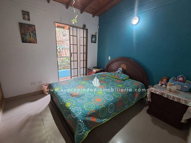 Casa de 5 alcobas en venta en Las Antillas, Envigado, 375 m² · foto 24 de 24