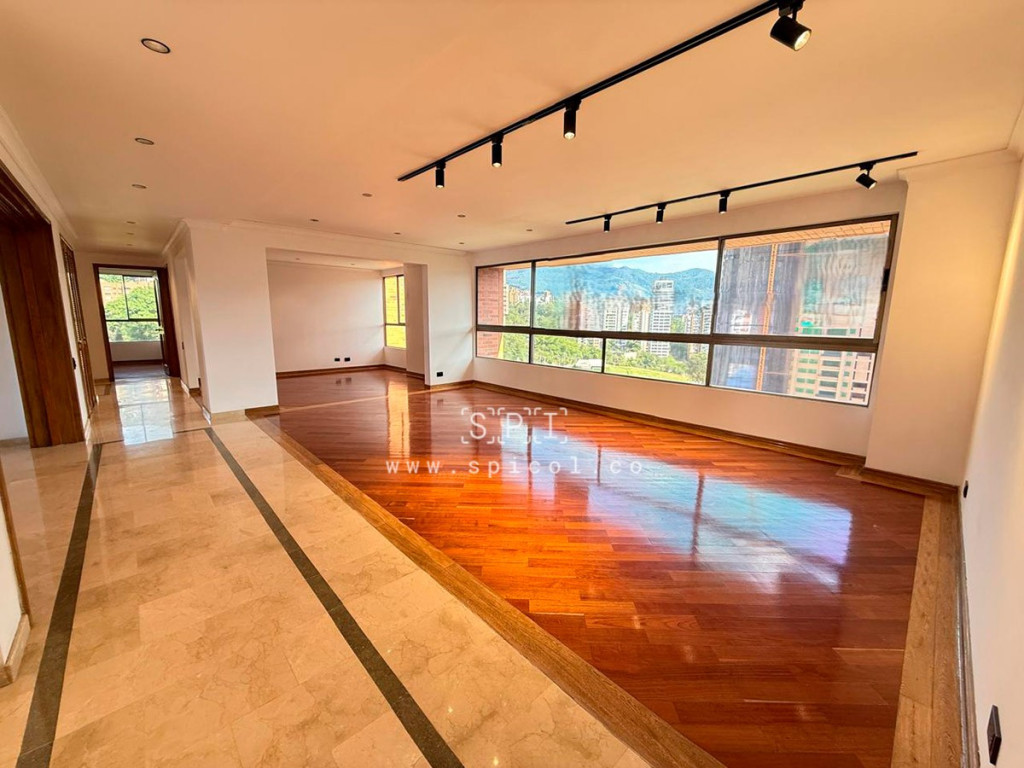 Apartamento en arriendo en Los Balsos, Medellín · foto 4 de 24