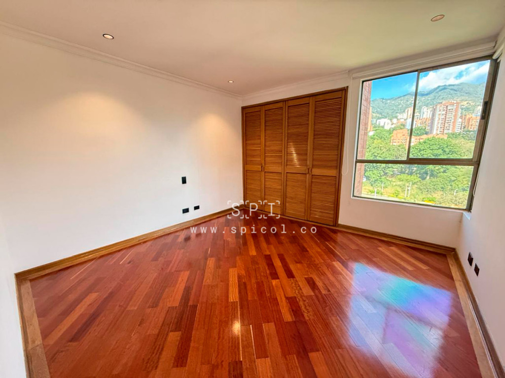 Apartamento en arriendo en Los Balsos, Medellín · foto 15 de 24