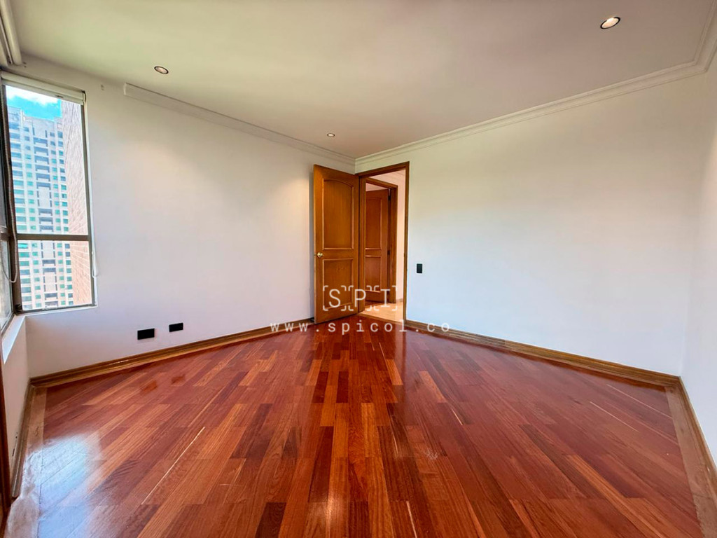 Apartamento en arriendo en Los Balsos, Medellín · foto 17 de 24