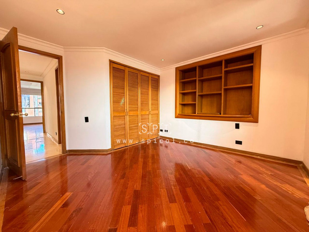Apartamento en arriendo en Los Balsos, Medellín · foto 19 de 24