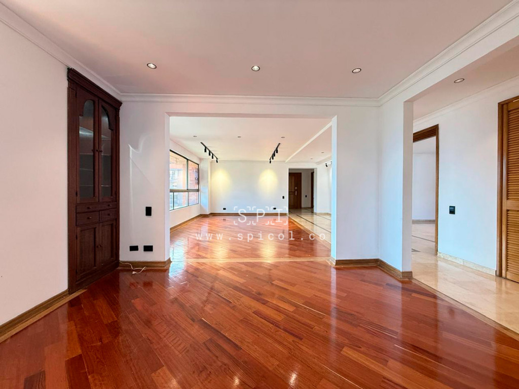Apartamento en arriendo en Los Balsos, Medellín · foto 20 de 24
