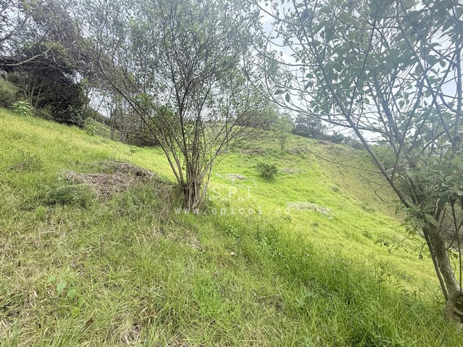 Lote en venta en Loma Del Escobero, Envigado, 2575 m² · foto 12 de 19