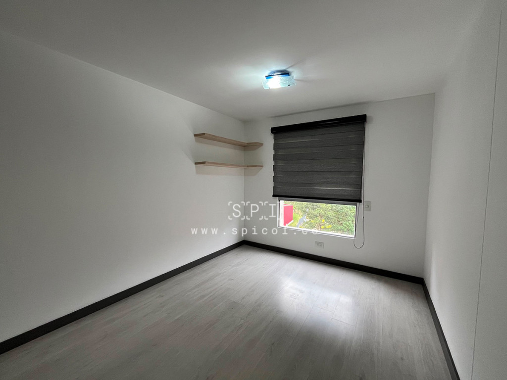 Apartamento en arriendo en Loma De Las Brujas, Envigado · foto 12 de 16