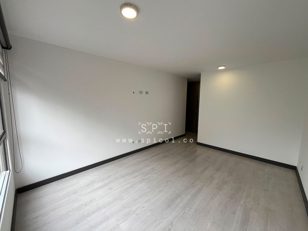 Apartamento en arriendo en Loma De Las Brujas, Envigado · foto 14 de 16