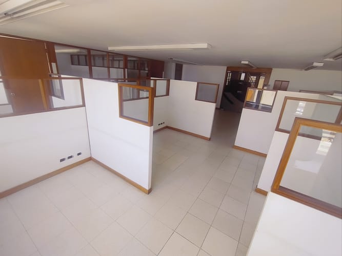 Oficina en arriendo en La Merced, Cali, 240 m² · foto 17 de 24