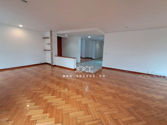 Apartamento de 3 alcobas en venta en Alejandría, Medellín, 200 m² · foto 5 de 24